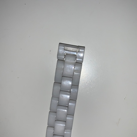 White Chanel J12 Watch - Picture 2 of 6